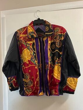Vtg Bold Printed Bomber Jacket in Red, Black & Gold With Shoulder Pads